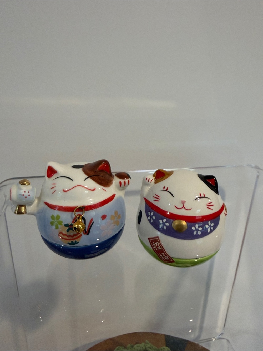 Ceramic White Lucky Cat Figurine - Pack of 2